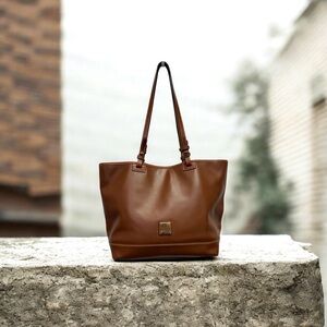 Dooney & Bourke Florentine Elegant Brown Leather Tote Bag